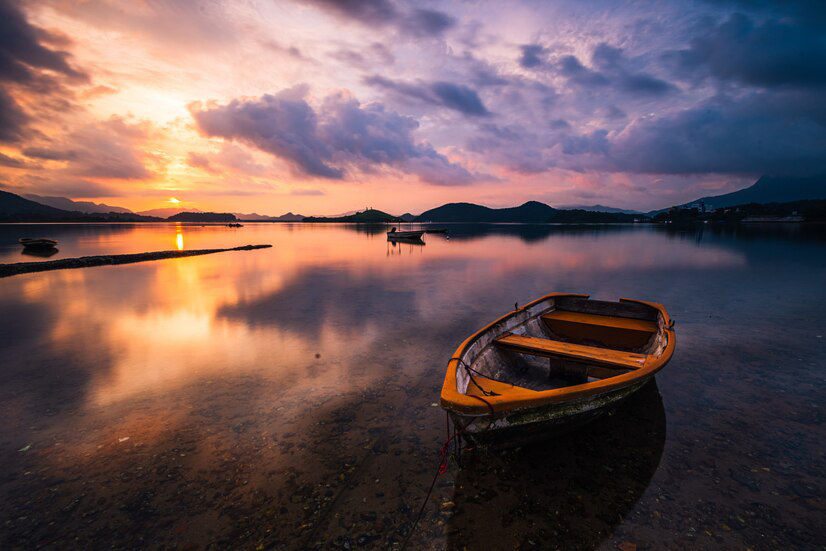lake 
